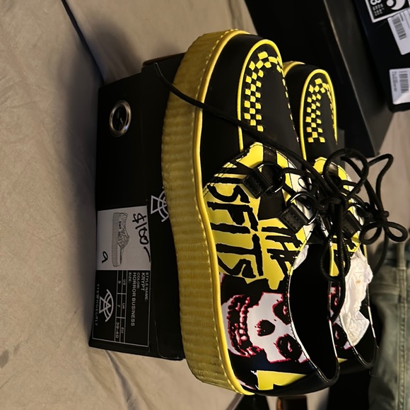 MISFIT CREEPERS worn once preferably Vegas/hendo area only will deliver - Picture 2 of 4